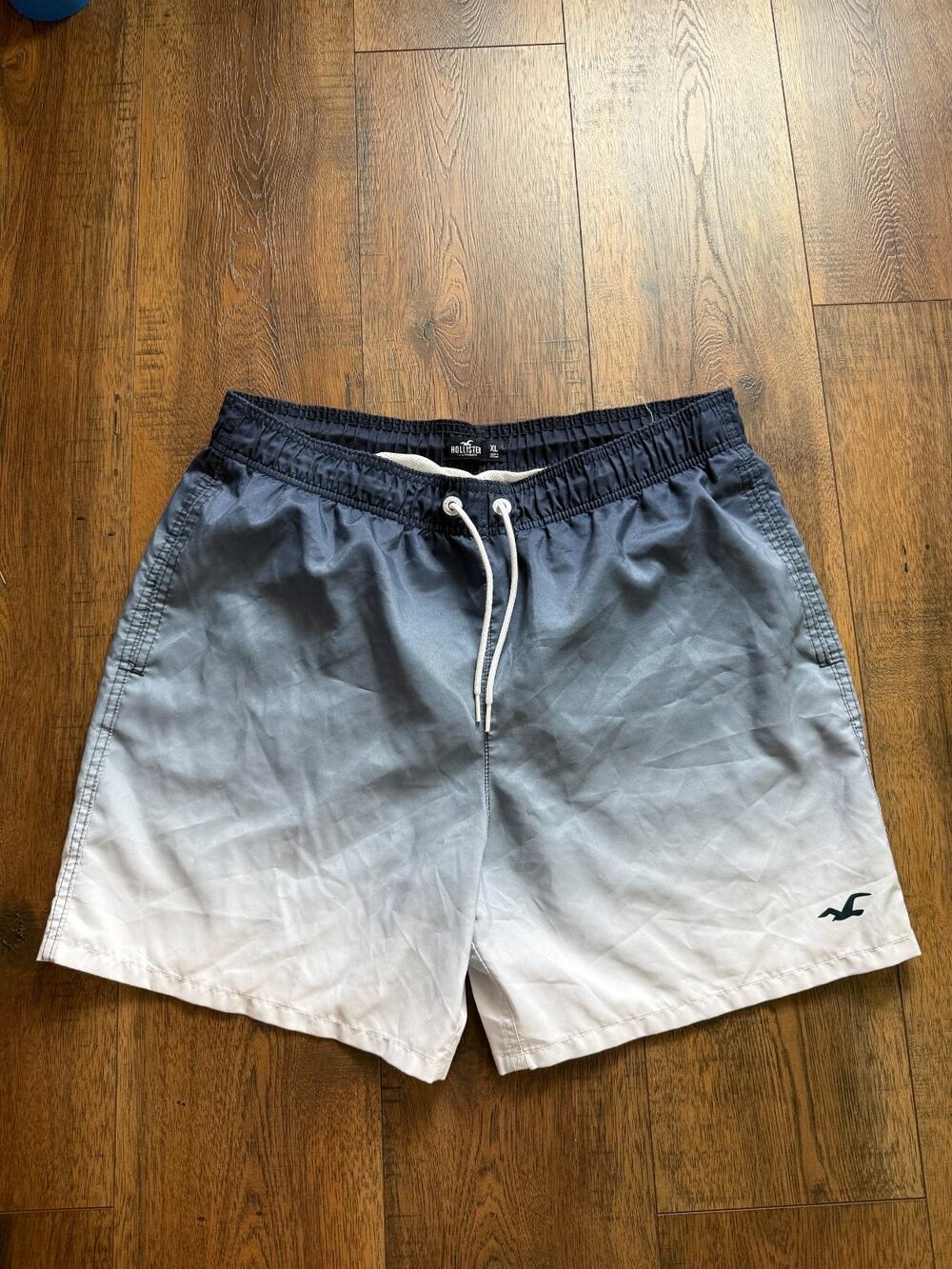 Hollister Men’s XL Ombre Swim Trunks Navy Blue White
